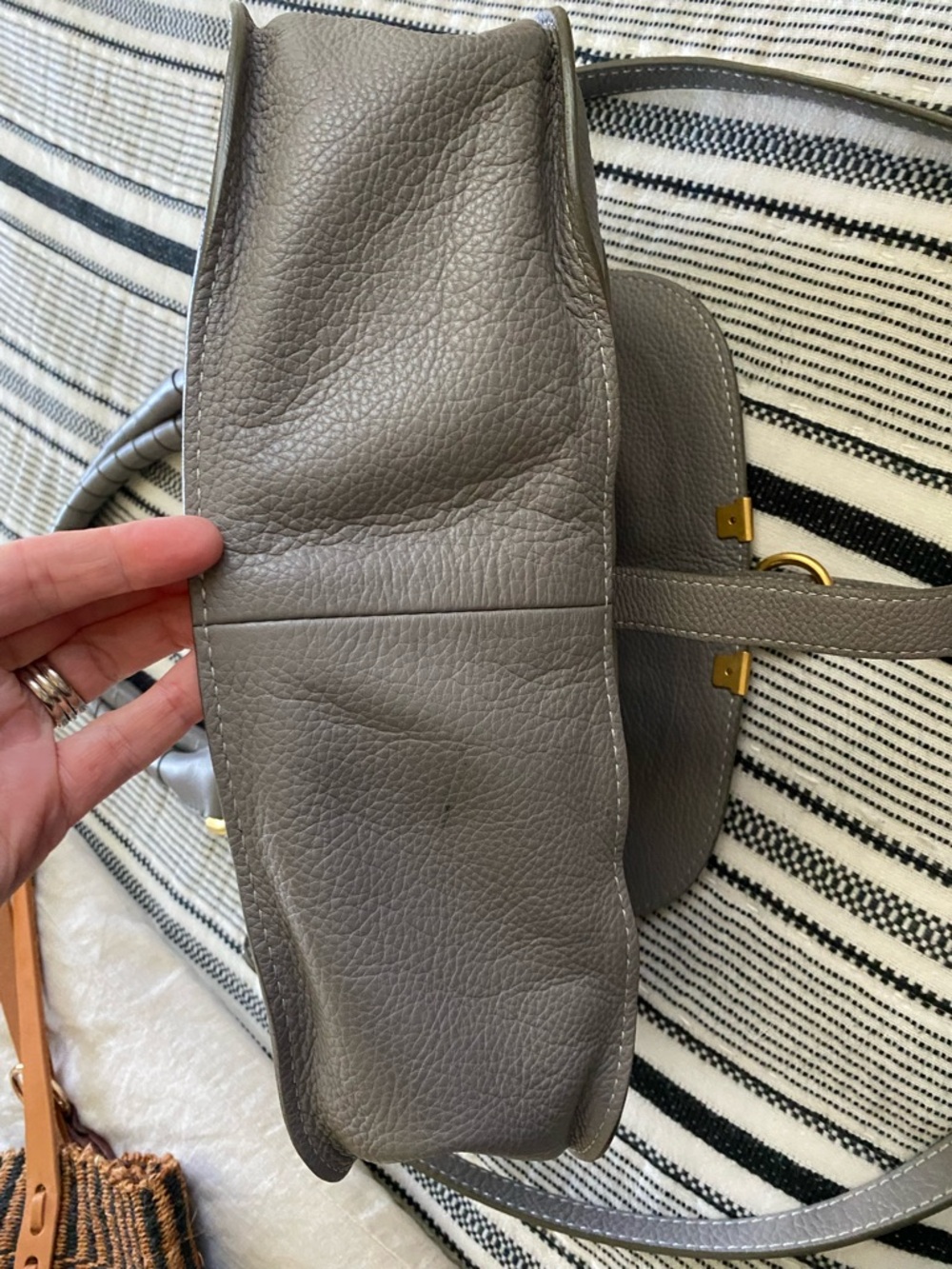 Chloé Marcie Medium Leather Shoulder Bag — Gray with Gold Hardware - Picture 6 of 10